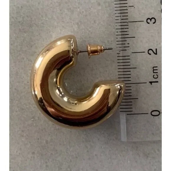 Gold Chunky Hoop Earrings Brand New - Picture 3 of 4